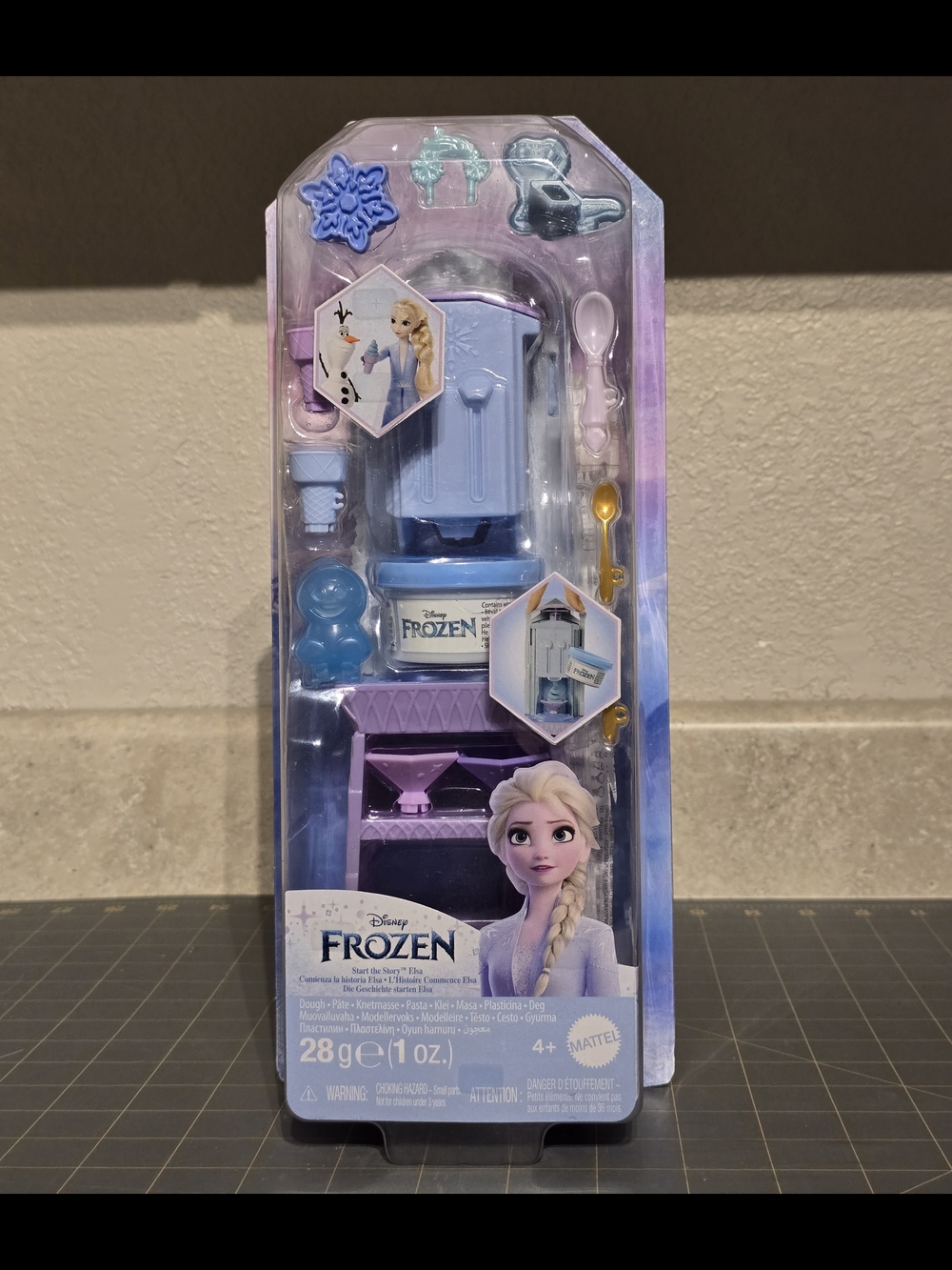 Disney Frozen Enchanted Stories Elsa Icy Treats Accessory Set w/Dough
